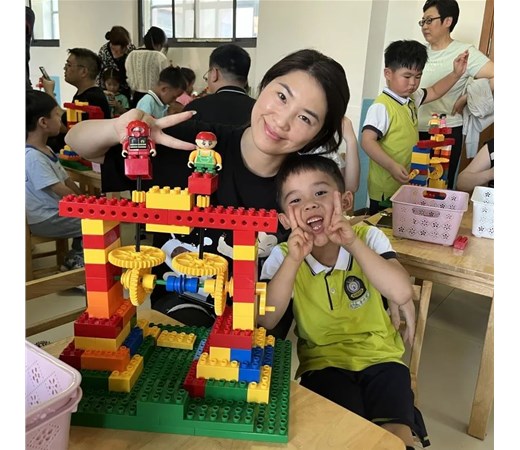 播种兴趣 收获美好——商丘市智谷幼儿园延时班期末汇报活动